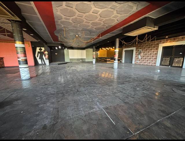 390M² OFFICE TO LET IN TYGER VALLEY